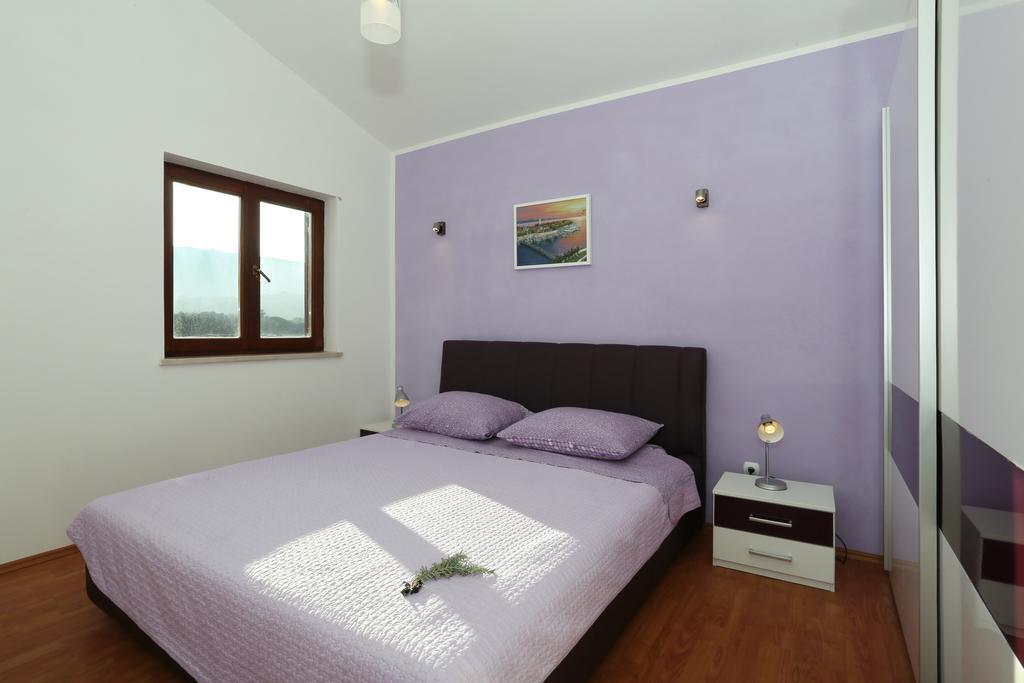 Apartments Maslina Bozava Ngoại thất bức ảnh